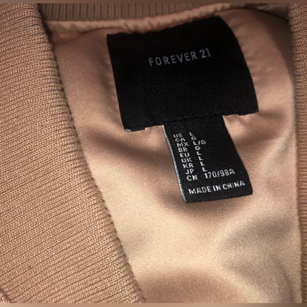 Jacket - Picture 4 of 5